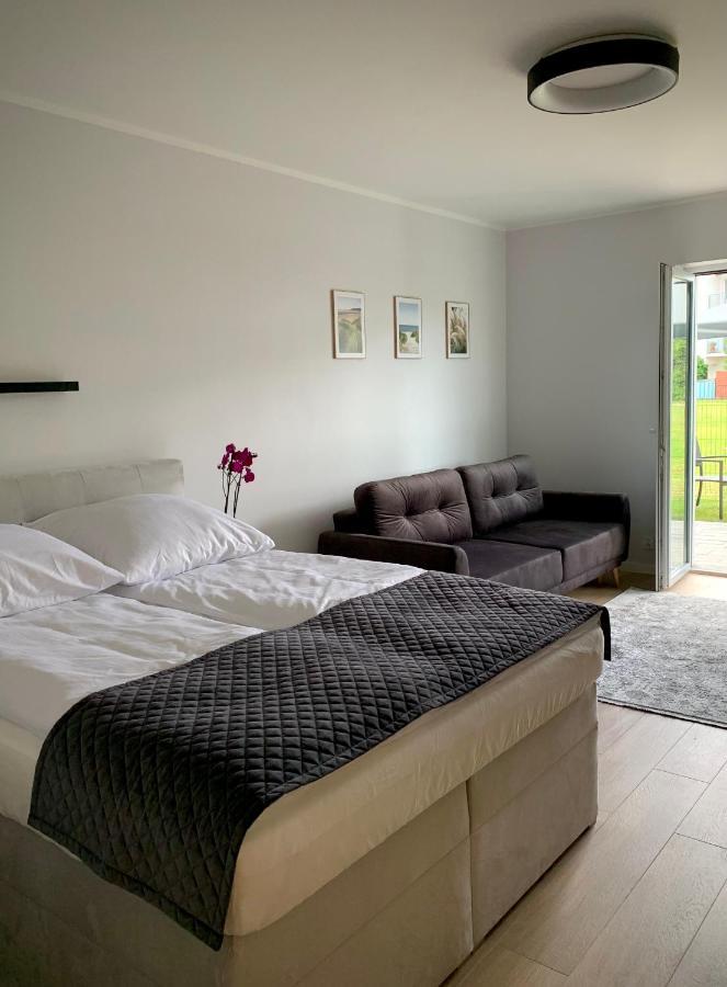 Apartament Sarbinowo Z Ogrodkiem Esterno foto
